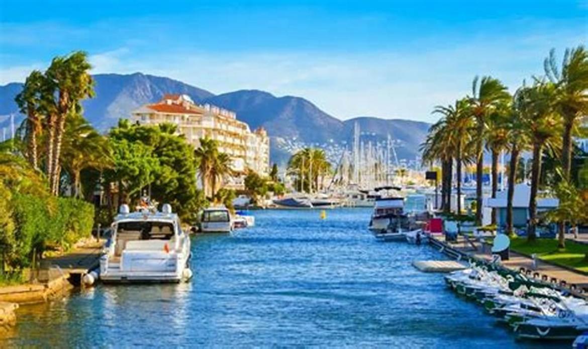 Cn1-Zona Chic Club Nautico, Clima, 5 Minutos Andando De La Playa, Centro, Restaurantes Διαμέρισμα Empuriabrava Εξωτερικό φωτογραφία