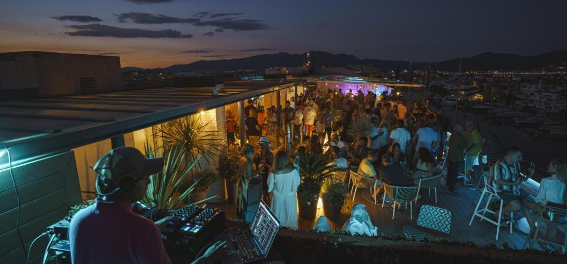 Cn1-Zona Chic Club Nautico, Clima, 5 Minutos Andando De La Playa, Centro, Restaurantes Διαμέρισμα Empuriabrava Εξωτερικό φωτογραφία